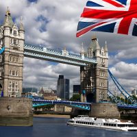 15400542 - tower bridge with flag of england, london